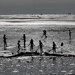 La Farandole, Coastal Family * Agon-Coutainville