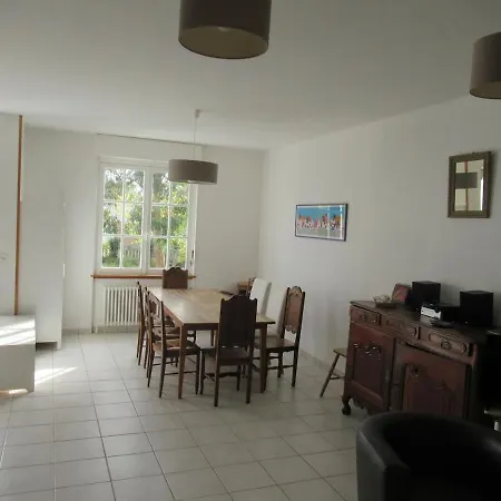 La Farandole, Coastal Family Villa Agon-Coutainville