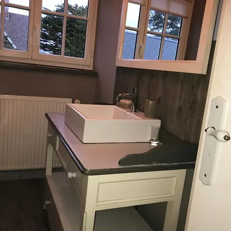 La Farandole, Coastal Family