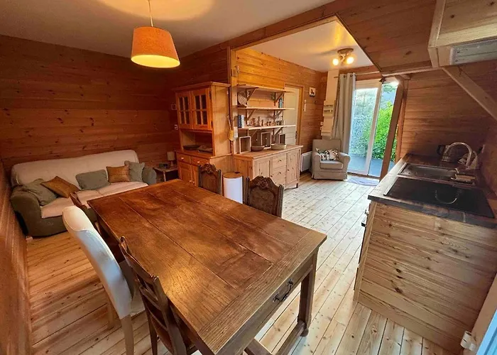 Villa La Farandole, Coastal Family