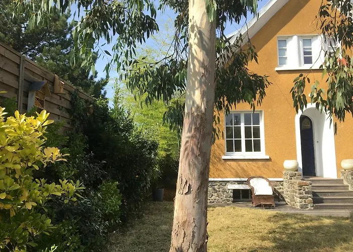 Villa La Farandole, Coastal Family